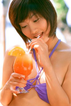 钢牙妹